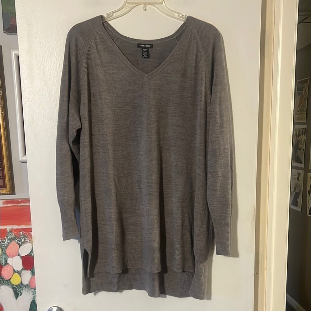 Spring+Mercer Gray Women's v neck Sweater